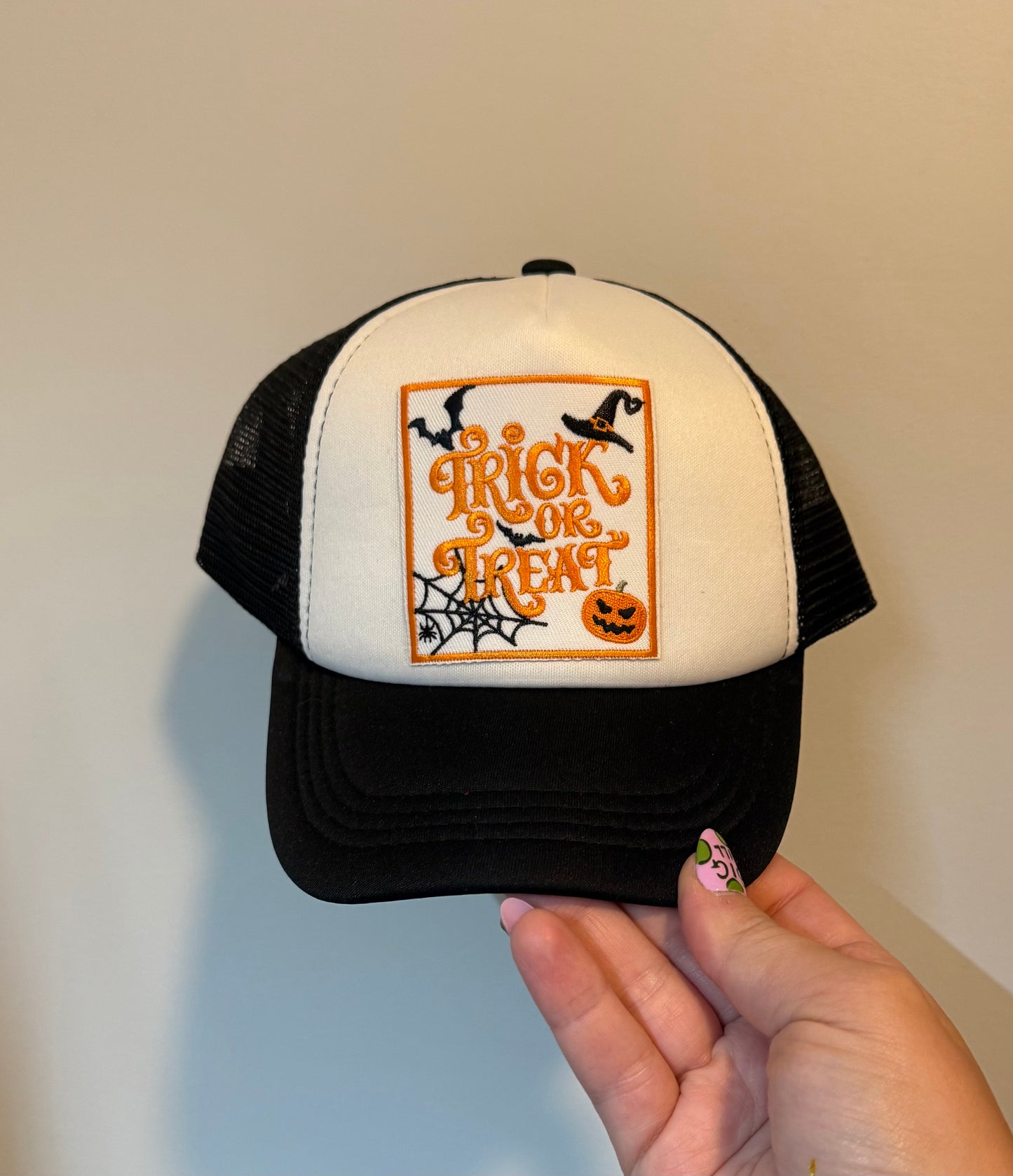 Trick or treat hat (Youth)